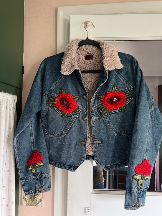 POL Jackets & Blazers - POL Blue Denim Jacket with Red Floral Appliqué and Cream Sherpa Collar & Lining